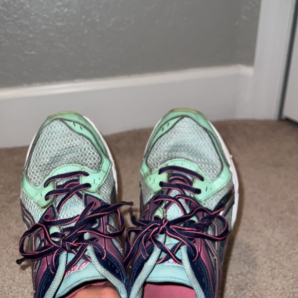 Asics Gel Blue/Pink Sneakers - Picture 6 of 12